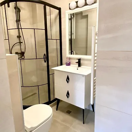 Layla's Free Parking Apartman Sarajevo