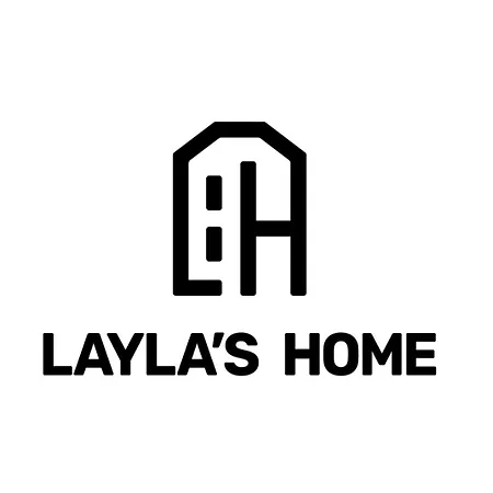 Layla's Free Parking Apartman