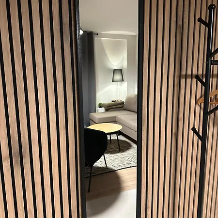 Apartament Layla's Free Parking
